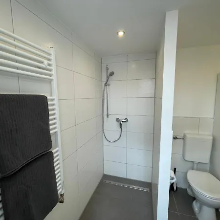 Barrierefrei - 24Std-Check-In Kontaktlos - Kingsize Bed - W-Lan - Parkplatz W 3 Bueckeburg Exterior photo
