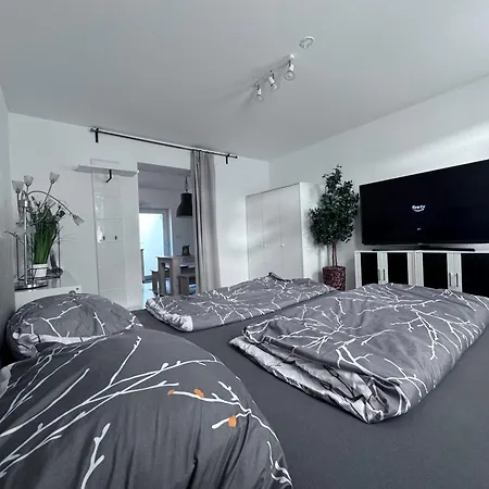 Barrierefrei - 24Std-Check-In Kontaktlos - Kingsize Bed - W-Lan - Parkplatz W 3 Bueckeburg Exterior photo
