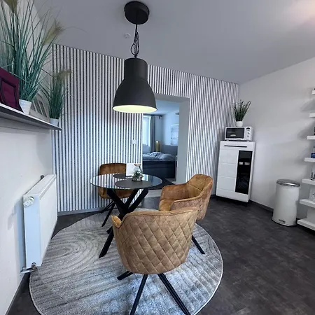 Barrierefrei - 24Std-Check-In Kontaktlos - Kingsize Bed - W-Lan - Parkplatz W 3 Bueckeburg Exterior photo